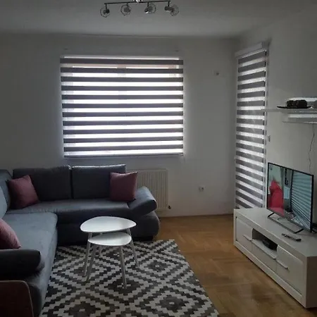 Cola Donje Mladice